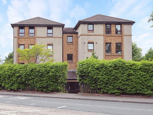 2 bedroom flat for sale