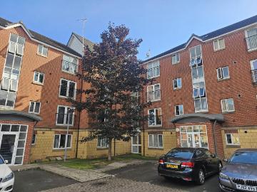 2 bedroom flat for sale