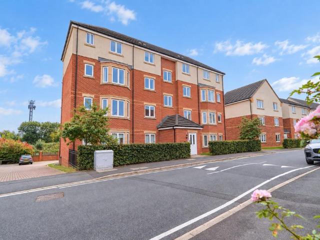 2 bedroom flat for sale