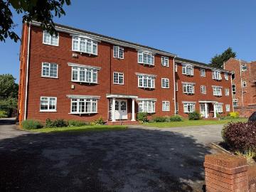 2 bedroom flat for sale