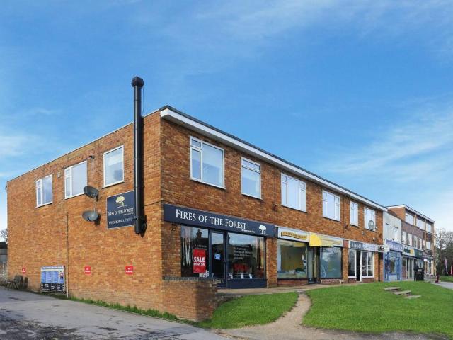 2 bedroom flat for sale