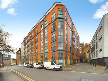 2 bedroom flat for sale