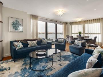 Wendell Park, London, Greater London - Balcony