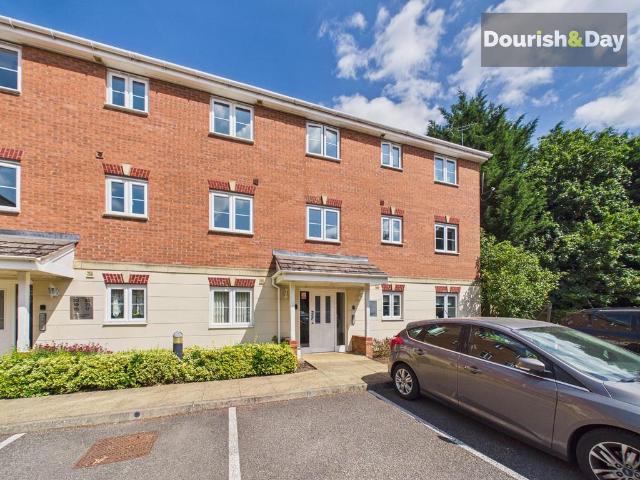2 bedroom flat for sale