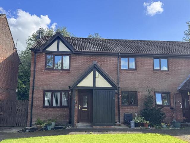 2 bedroom flat for sale