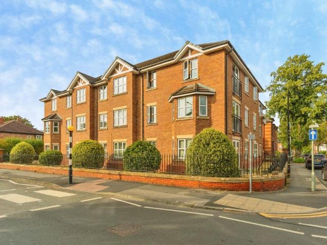 2 bedroom flat for sale