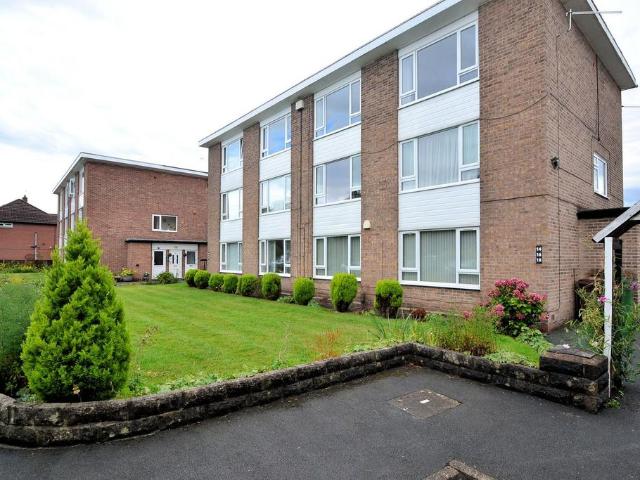 2 bedroom flat for sale
