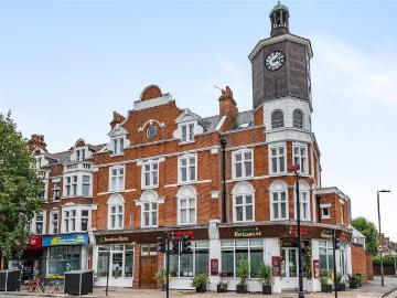 2 bedroom flat for sale