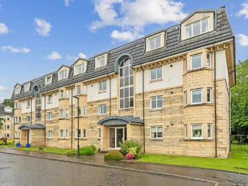 2 bedroom flat for sale