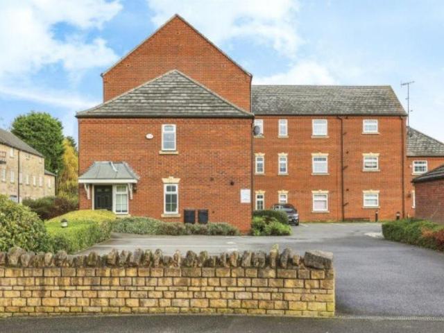 2 bedroom flat for sale