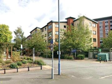 2 bedroom flat for sale