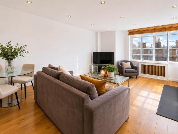 2 bedroom flat for sale