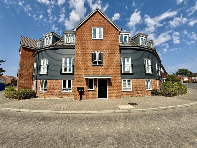 2 bedroom flat for sale