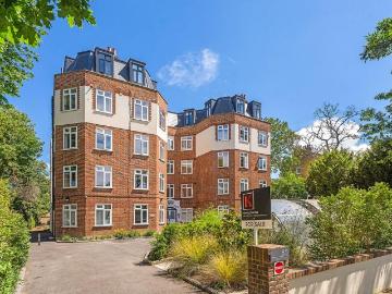 2 bedroom flat for sale