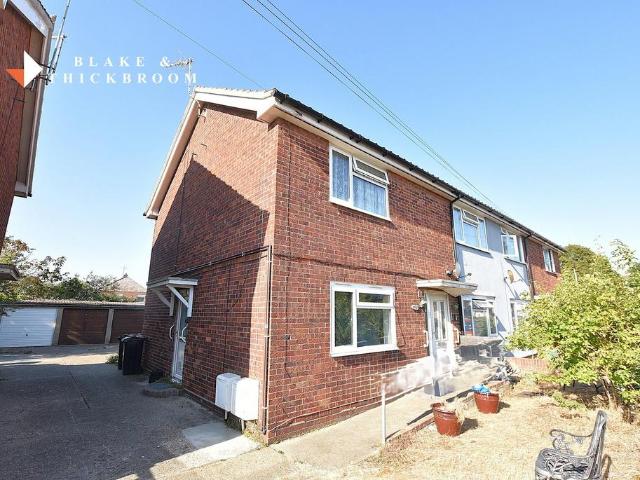 2 bedroom maisonette for sale