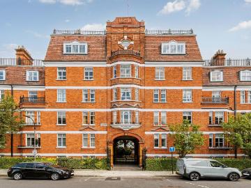 Wendell Park, London, Greater London - Equipped kitchen