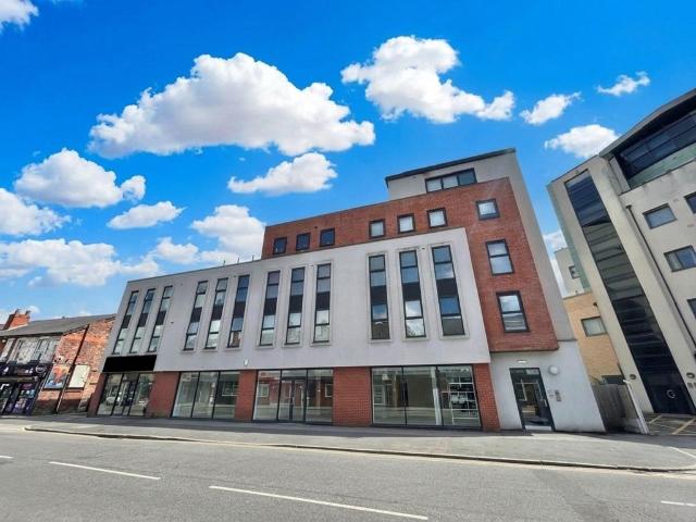 2 bedroom flat for sale