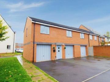 2 bedroom maisonette for sale