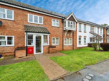 2 bedroom flat for sale