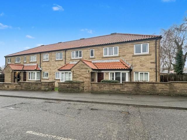2 bedroom flat for sale