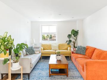 2 bedroom flat for sale