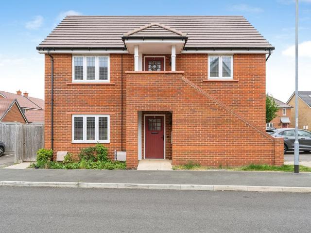 2 bedroom flat for sale