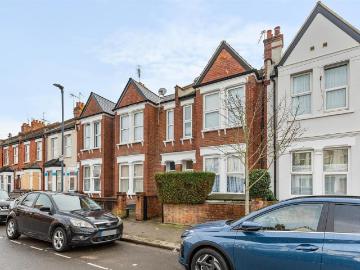 Harlesden, London, Greater London - Equipped kitchen