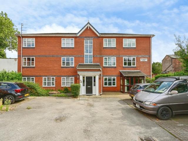 2 bedroom flat for sale