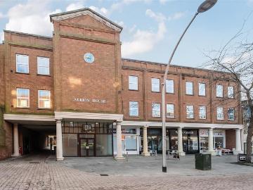 2 bedroom flat for sale
