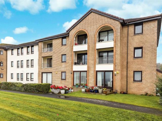 2 bedroom flat for sale