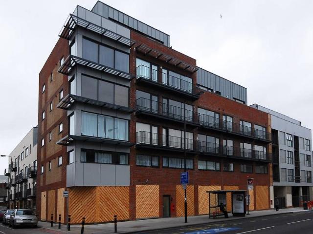2 bedroom flat for sale