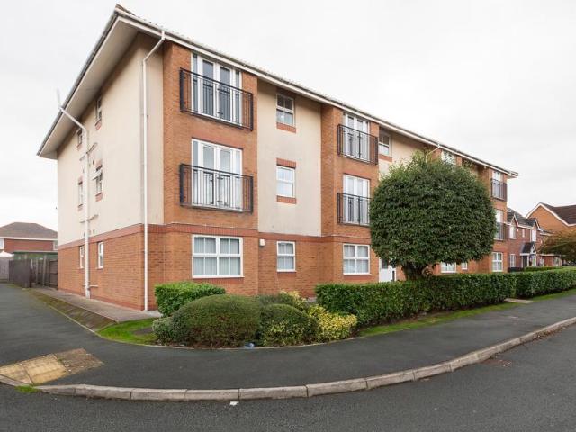 2 bedroom flat for sale
