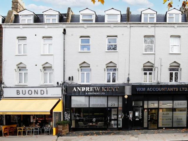 2 bedroom flat for sale