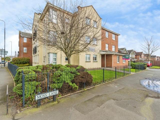 2 bedroom flat for sale