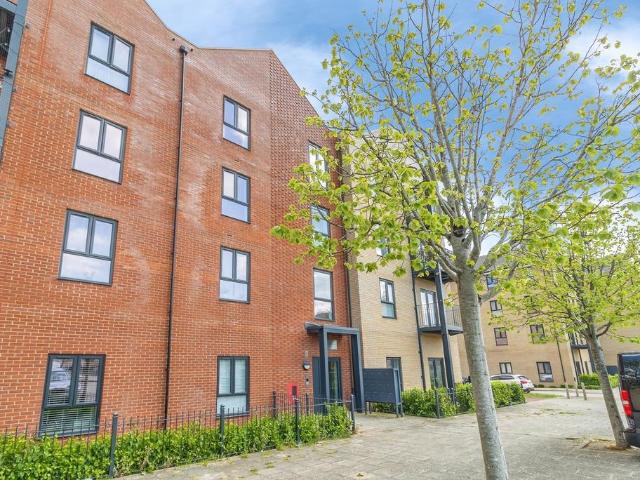 2 bedroom flat for sale