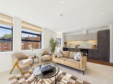 2 bedroom flat for sale