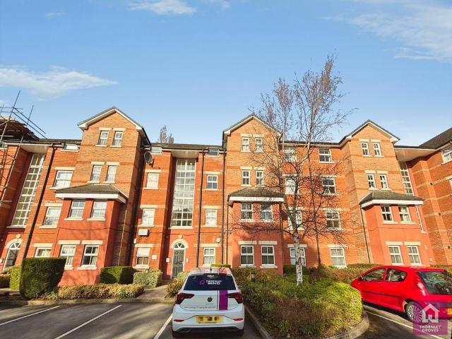 2 bedroom flat for sale