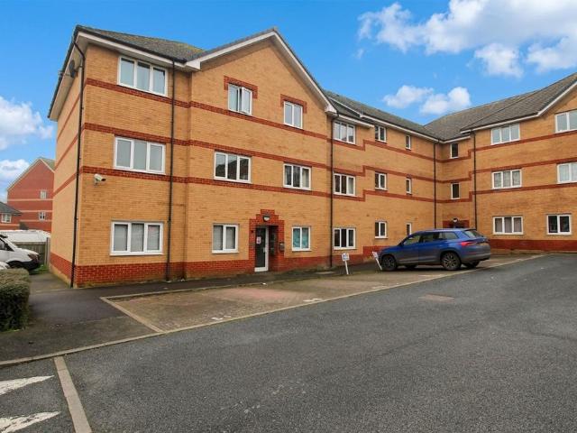 2 bedroom flat for sale