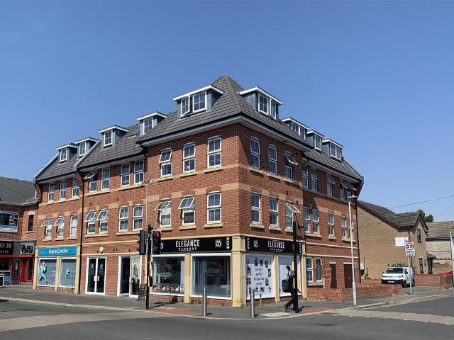 2 bedroom flat for sale