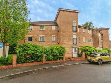 2 bedroom flat for sale