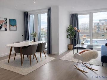 Wendell Park, London, Greater London - Balcony