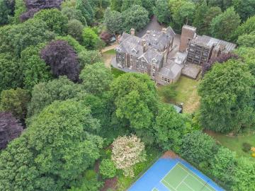 Weetwood Leeds, LS6, Bradford and West Yorkshire, North England