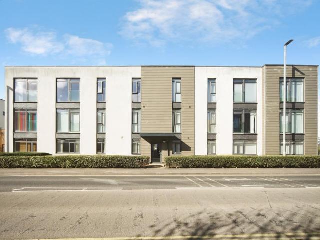 2 bedroom flat for sale