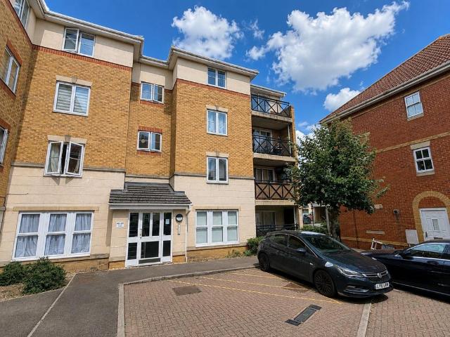 2 bedroom flat for sale