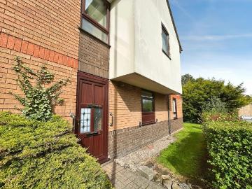 Swadlincote, Midlands - Equipped kitchen