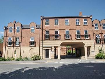 2 bedroom flat for sale