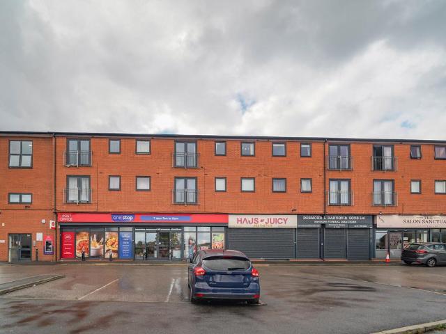 2 bedroom flat for sale