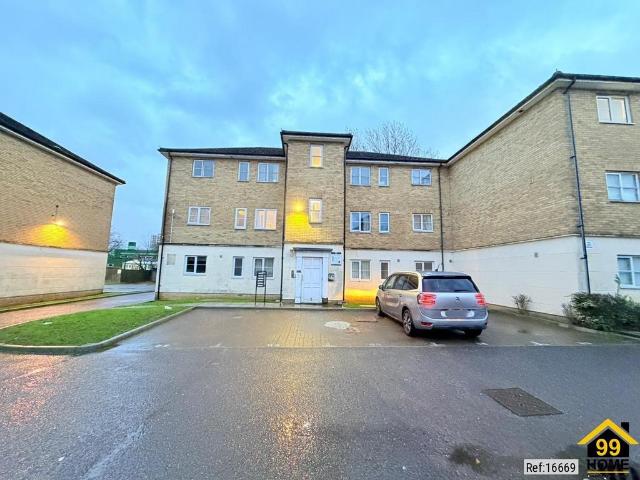 2 bedroom flat for sale