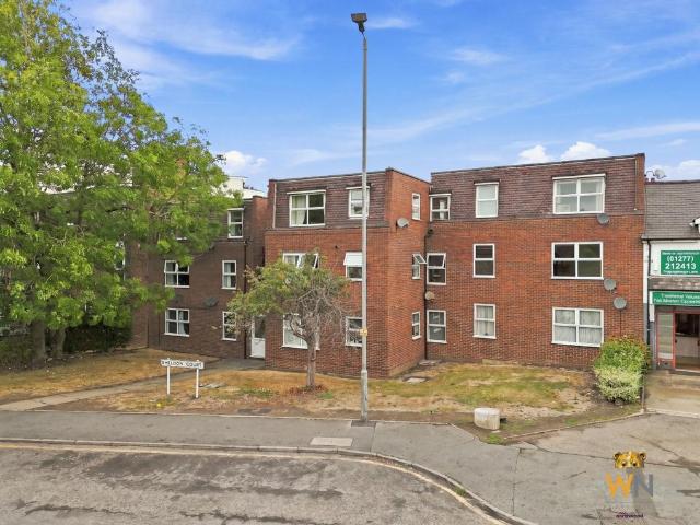2 bedroom flat for sale