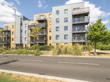 2 bedroom flat for sale